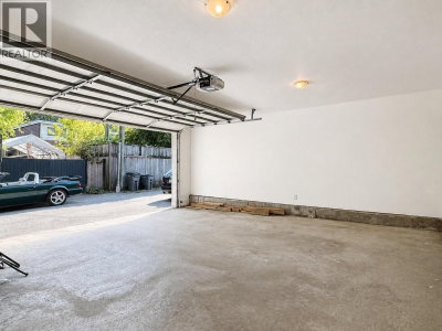 2388 5TH Avenue | Vancouver British Columbia | Slide Image Thirty-four