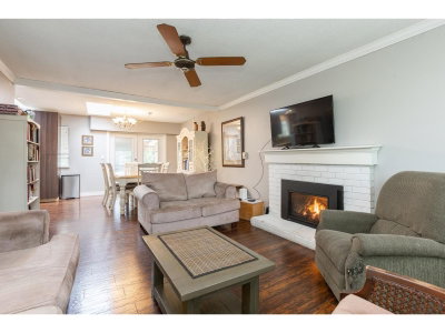 27283 29 Avenue | Langley British Columbia | Slide Image Thirteen