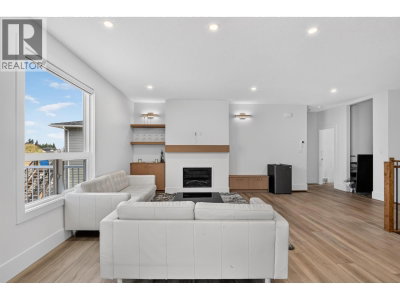 7943 SOUTHRIDGE Avenue | Prince George British Columbia | Slide Image Eleven