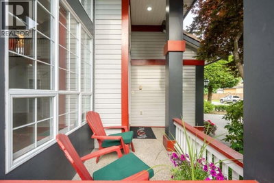 1371 PO Avenue | Port Coquitlam British Columbia | Slide Image Three