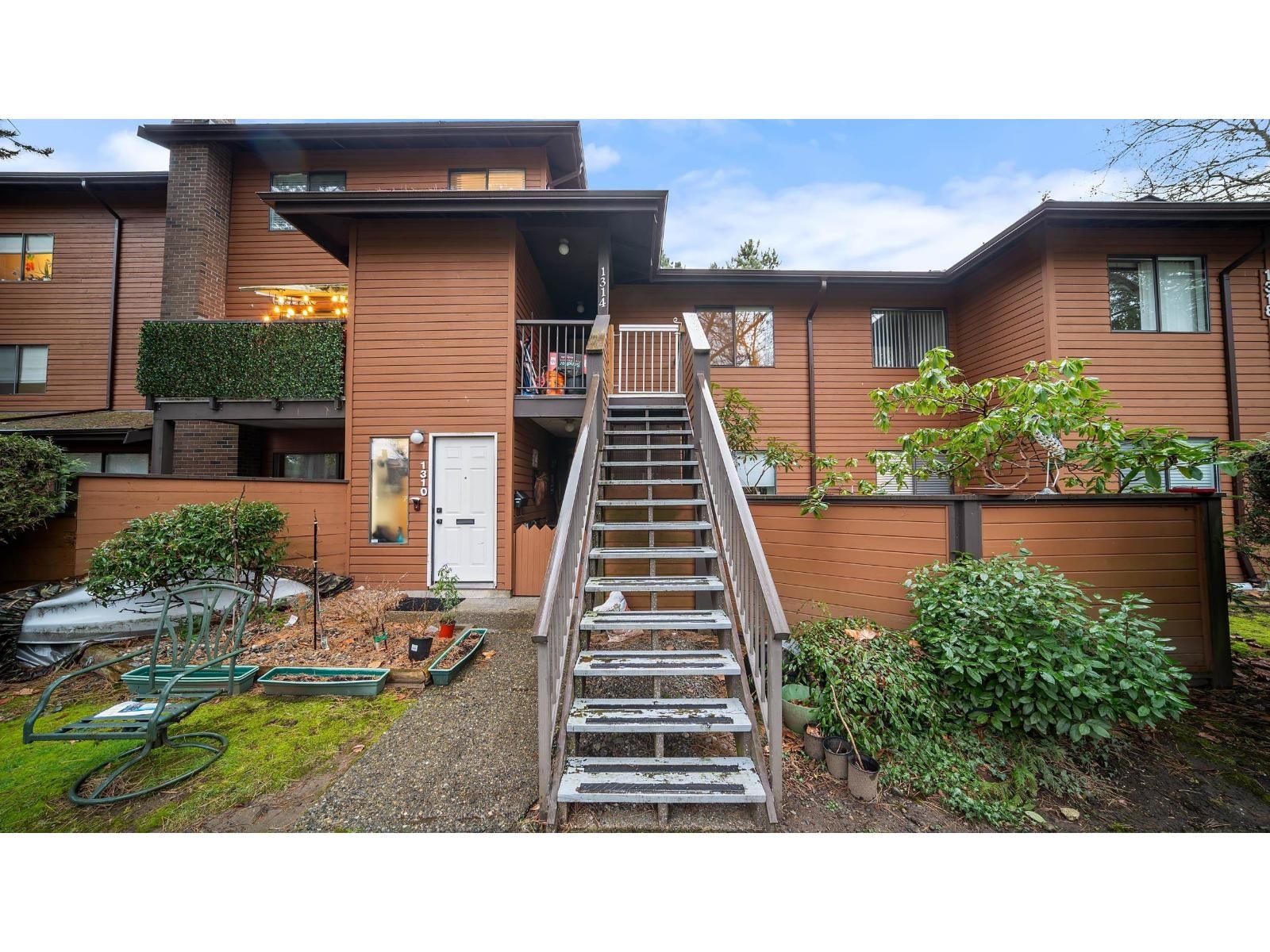 10620 150 Street, Surrey, British Columbia V3R 7S1