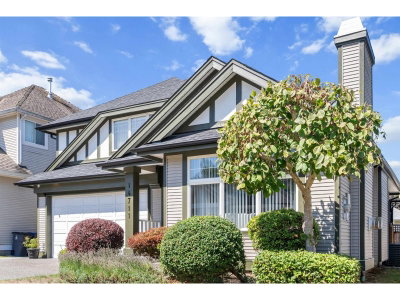 14711 75A Avenue | Surrey British Columbia | Slide Image Two