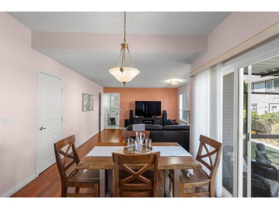 14711 75A Avenue | Surrey British Columbia | Slide Image Nine