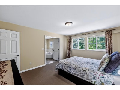 36256 STEPHEN LEACOCK Drive | Abbotsford British Columbia | Slide Image Seventeen