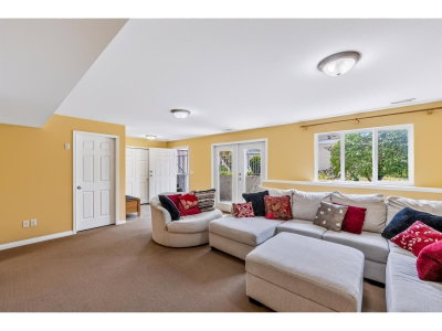 36256 STEPHEN LEACOCK Drive | Abbotsford British Columbia | Slide Image Twenty-five