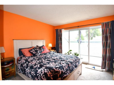 15855 ALDER Place | Surrey British Columbia | Slide Image Ten