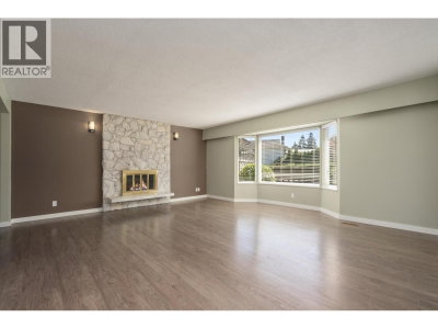8611 RIDEAU Drive | Richmond British Columbia | Slide Image Six