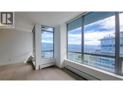 9060 UNIVERSITY Crescent | Burnaby British Columbia | Slide Image Fifteen