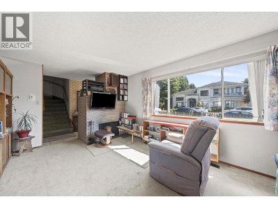 6731 CAMSELL Crescent | Richmond British Columbia | Slide Image Seven
