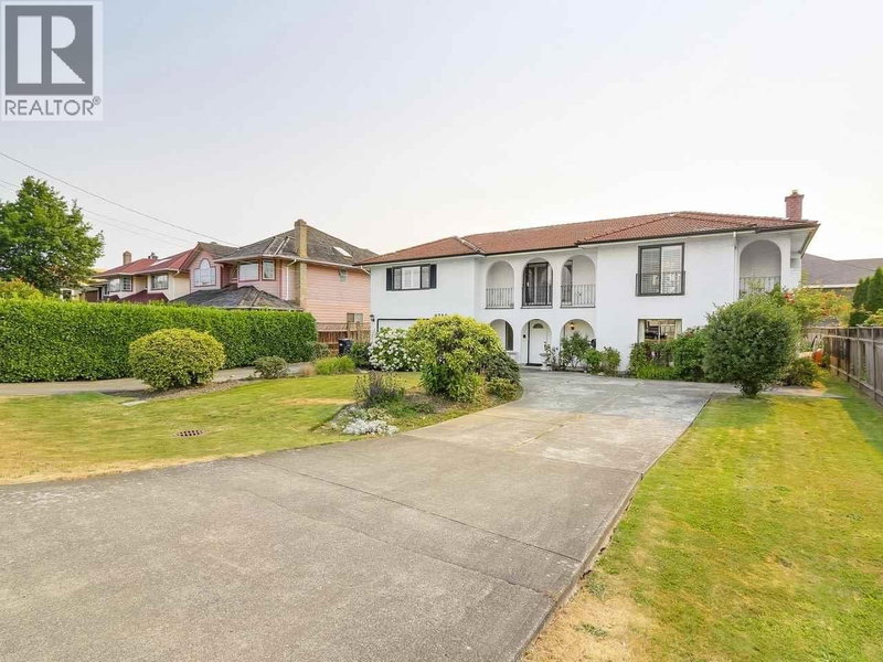 9720 RAILWAY Avenue Richmond British Columbia, V7E 2B7 - 3 Bedrooms Home For Sale