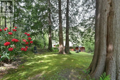 13119 NARROWS Road | Madeira Park British Columbia | Slide Image Ten
