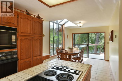 13119 NARROWS Road | Madeira Park British Columbia | Slide Image Twenty