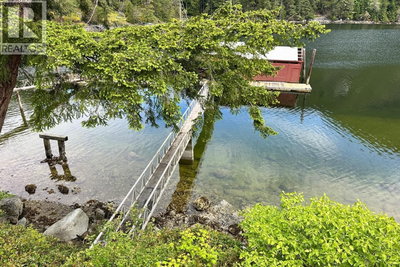 13119 NARROWS Road | Madeira Park British Columbia | Slide Image Five