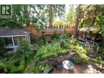 4594 TEVIOT Place | North Vancouver British Columbia | Slide Image Seventeen