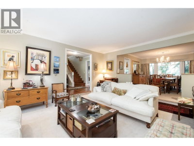 4594 TEVIOT Place | North Vancouver British Columbia | Slide Image Six