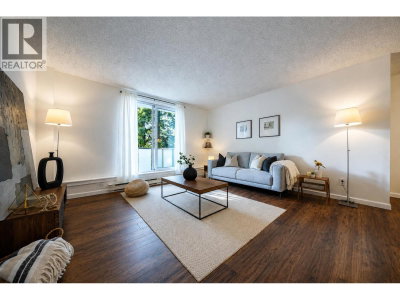 9541 ERICKSON Drive | Burnaby British Columbia | Slide Image Eleven