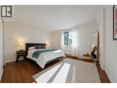 9541 ERICKSON Drive | Burnaby British Columbia | Slide Image Seven