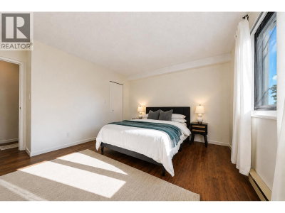 9541 ERICKSON Drive | Burnaby British Columbia | Slide Image Eight