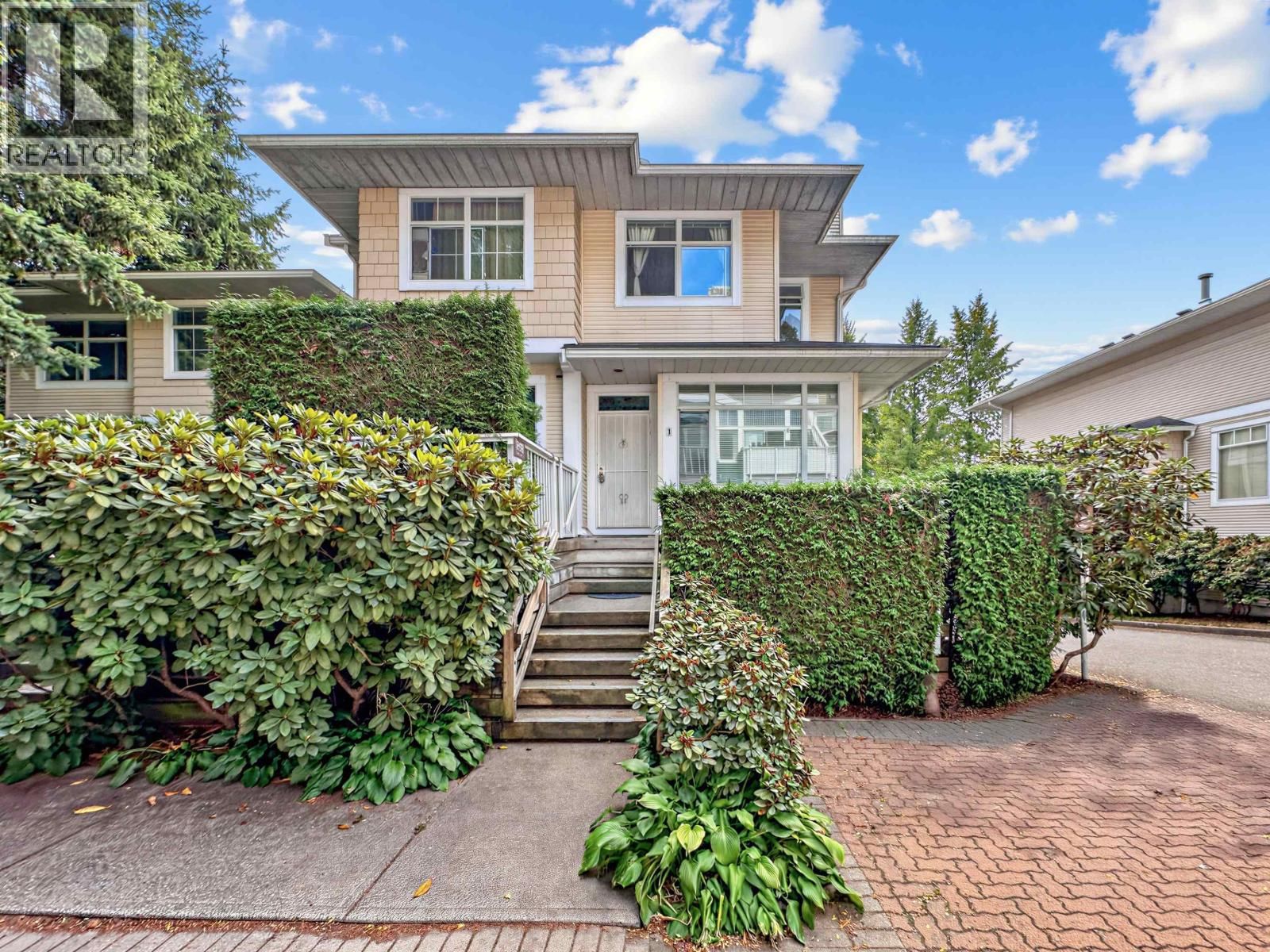 3596 WHITNEY Place, Vancouver, British Columbia V5S 4T2