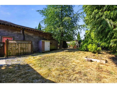 9727 121 Street | Surrey British Columbia | Slide Image Twenty-three