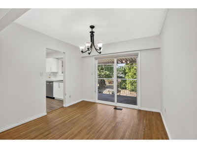 9727 121 Street | Surrey British Columbia | Slide Image Eight