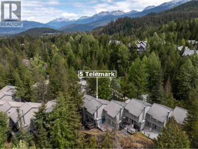 2200 EVA LAKE Road | Whistler British Columbia | Slide Image Thirty-eight