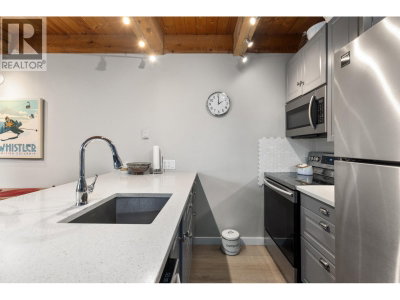 2200 EVA LAKE Road | Whistler British Columbia | Slide Image Eight