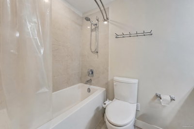 11077 RAVINE Road | Surrey British Columbia | Slide Image Eight
