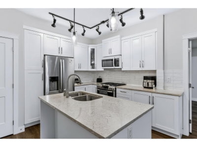 11077 RAVINE Road | Surrey British Columbia | Slide Image Nine