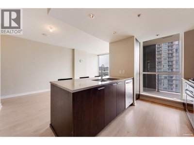 2975 ATLANTIC Avenue | Coquitlam British Columbia | Slide Image Sixteen