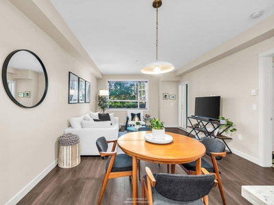 14588 MCDOUGALL Drive | White Rock British Columbia | Slide Image Fifteen