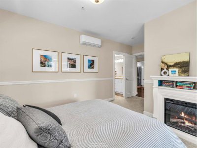 14588 MCDOUGALL Drive | White Rock British Columbia | Slide Image Twenty-three