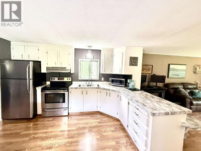 2136 EVASKO Road | Prince George British Columbia | Slide Image Nine
