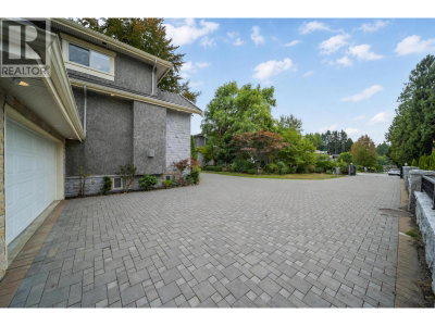 7688 WHEATER Court | Burnaby British Columbia | Slide Image Thirty-one