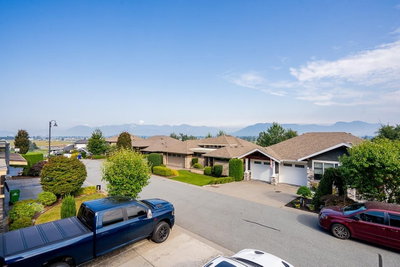 50778 LEDGESTONE Place | Chilliwack British Columbia | Slide Image Twenty-four
