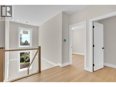 269 KING Street | Coquitlam British Columbia | Slide Image Twenty-two