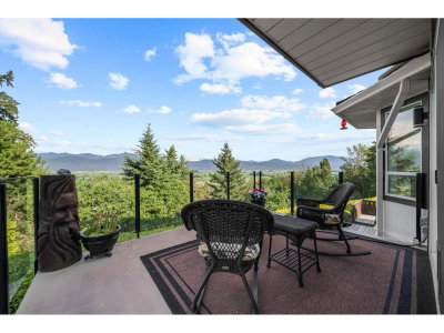 35993 EAGLECREST Place | Abbotsford British Columbia | Slide Image Twenty-two