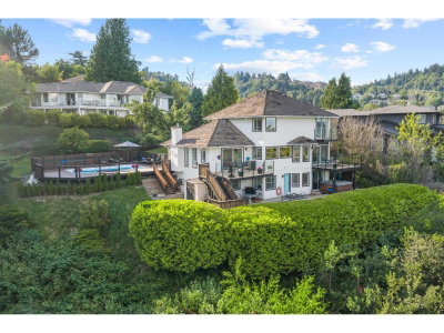 35993 EAGLECREST Place | Abbotsford British Columbia | Slide Image Five