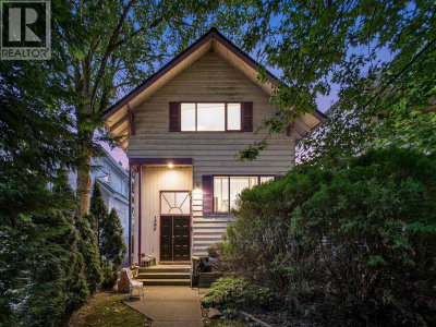 122 17TH Avenue | Vancouver British Columbia | Slide Image Two