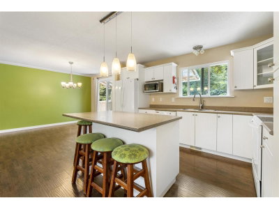 2270 MIDAS Street | Abbotsford British Columbia | Slide Image Nine
