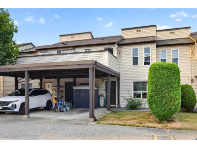 27411 28 Avenue | Langley British Columbia | Slide Image One