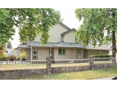 15988 83 Avenue | Surrey British Columbia | Slide Image Six