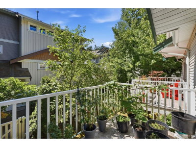 12711 64 Avenue | Surrey British Columbia | Slide Image Nine
