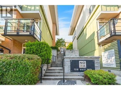 728 14TH Street | North Vancouver British Columbia | Slide Image Twenty-five