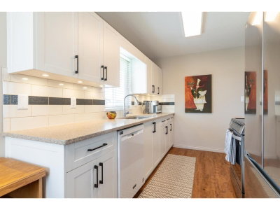15020 66A Avenue | Surrey British Columbia | Slide Image Eight