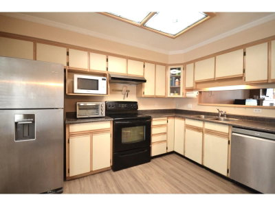 10308 155A Street | Surrey British Columbia | Slide Image Twelve