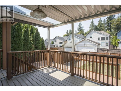 10337 243A Street | Maple Ridge British Columbia | Slide Image Thirty