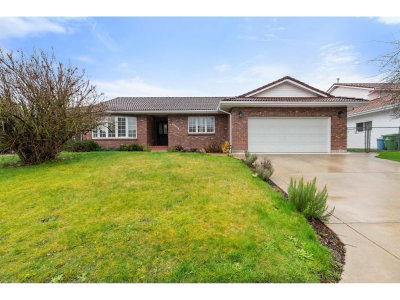 45578 WORTHINGTON Place | Chilliwack British Columbia | Slide Image Two