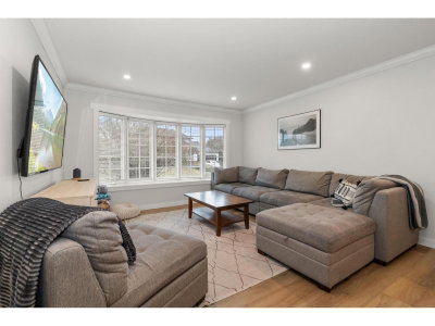 45578 WORTHINGTON Place | Chilliwack British Columbia | Slide Image Four