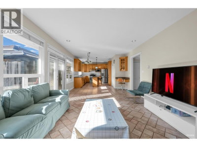 9171 PAULESHIN Crescent | Richmond British Columbia | Slide Image Sixteen